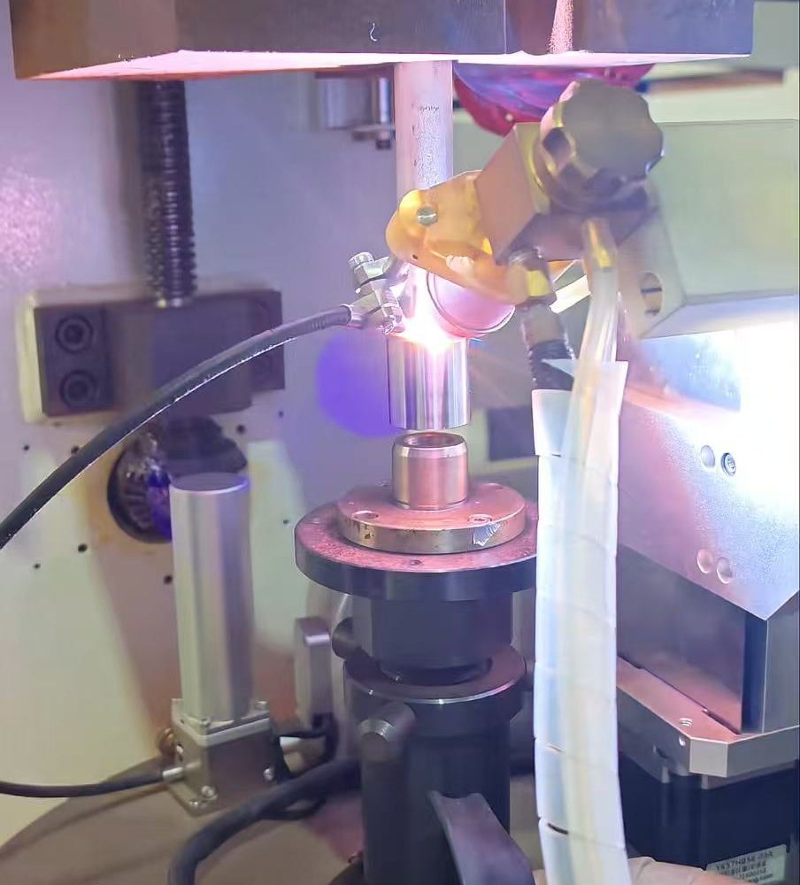 Vertical Rotary Torch Welding for small-diameter pressure pipe fittings